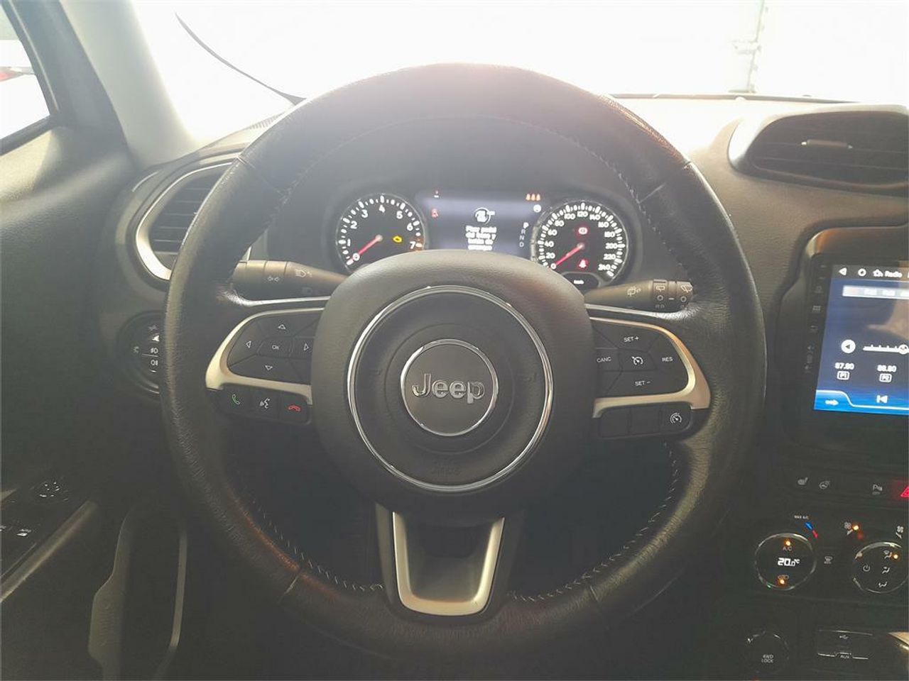 Jeep Renegade 1.4 Mair Limited 4x4 170 CV Auto - Foto 2