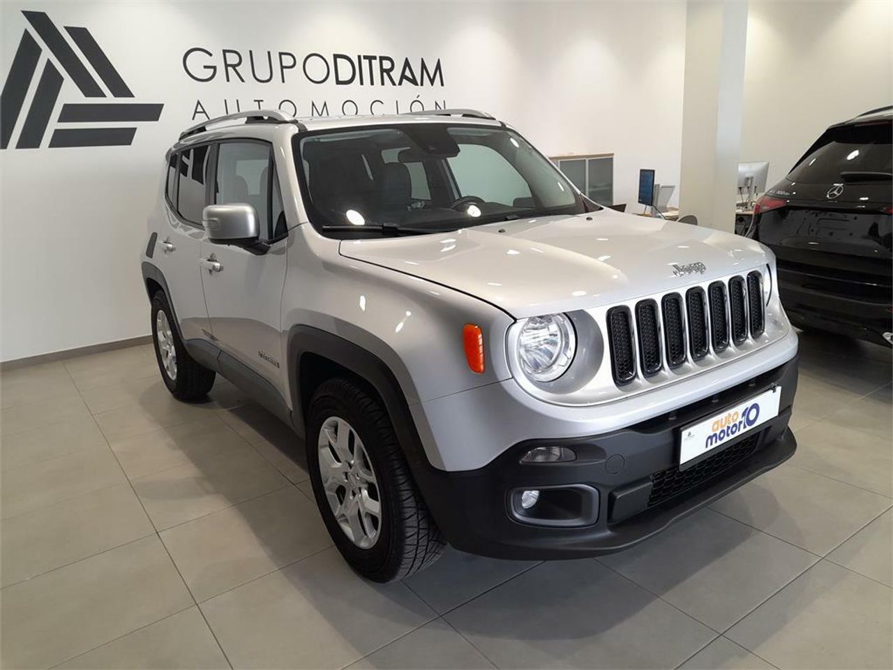 Jeep Renegade 1.4 Mair Limited 4x4 170 CV Auto - Foto 2