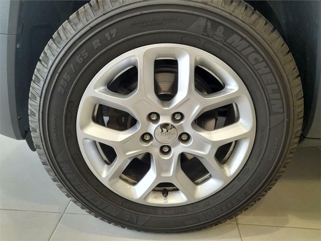 Jeep Renegade 1.4 Mair Limited 4x4 170 CV Auto - Foto 2