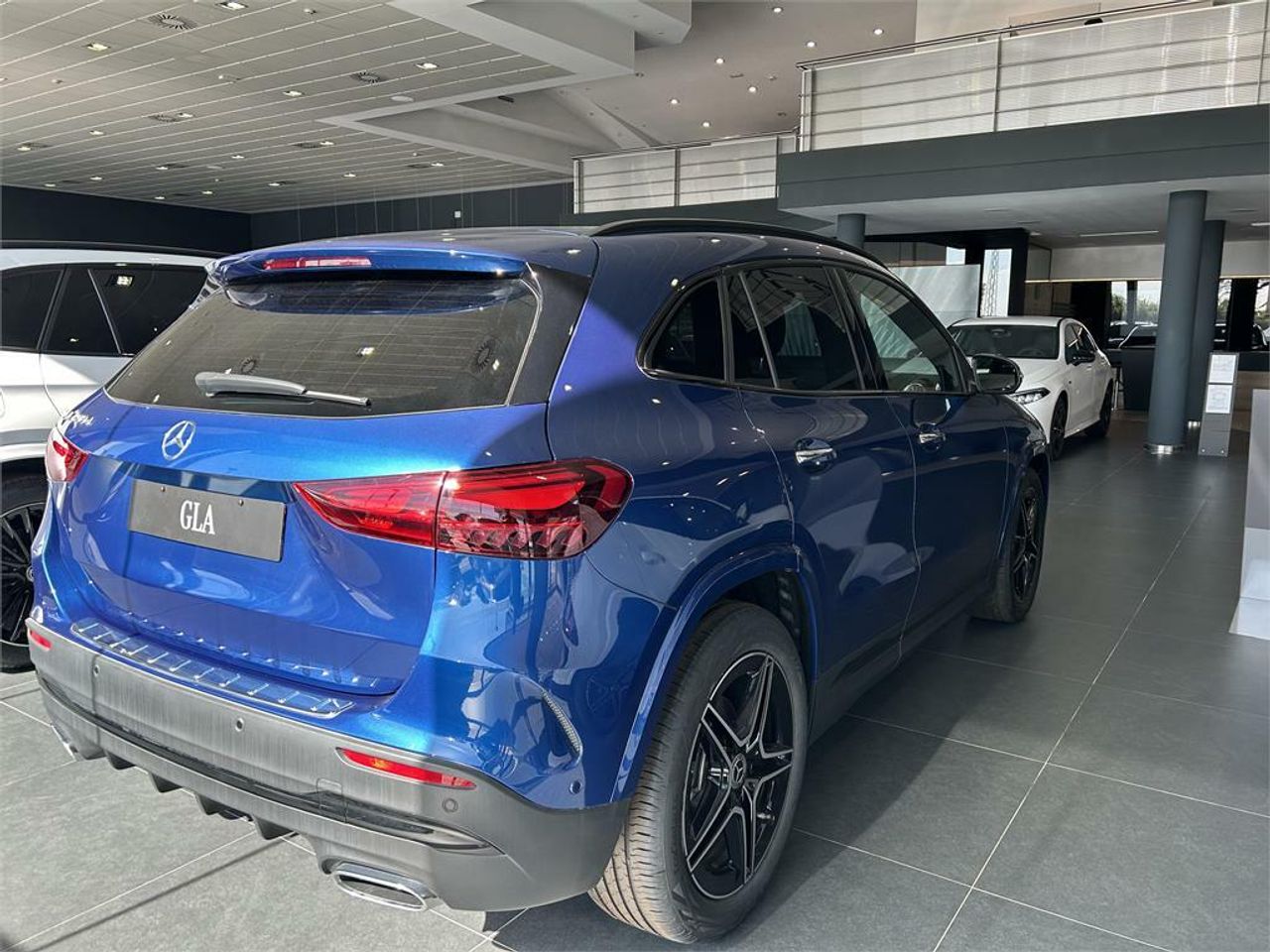 Mercedes GLA 200 D - Foto 2