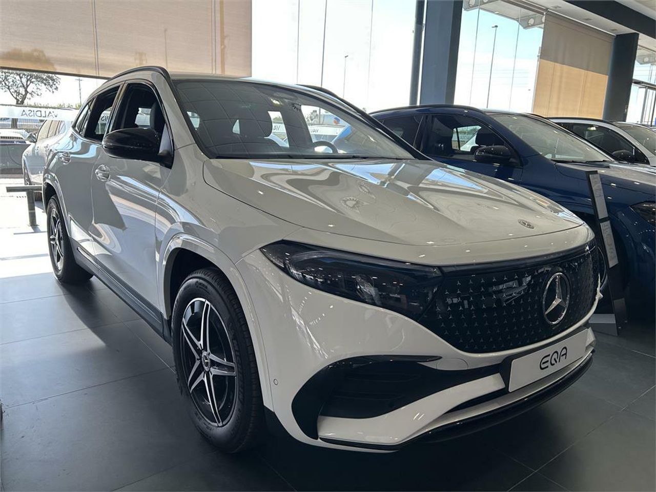 Mercedes EQA EQA 250+ - Foto 2