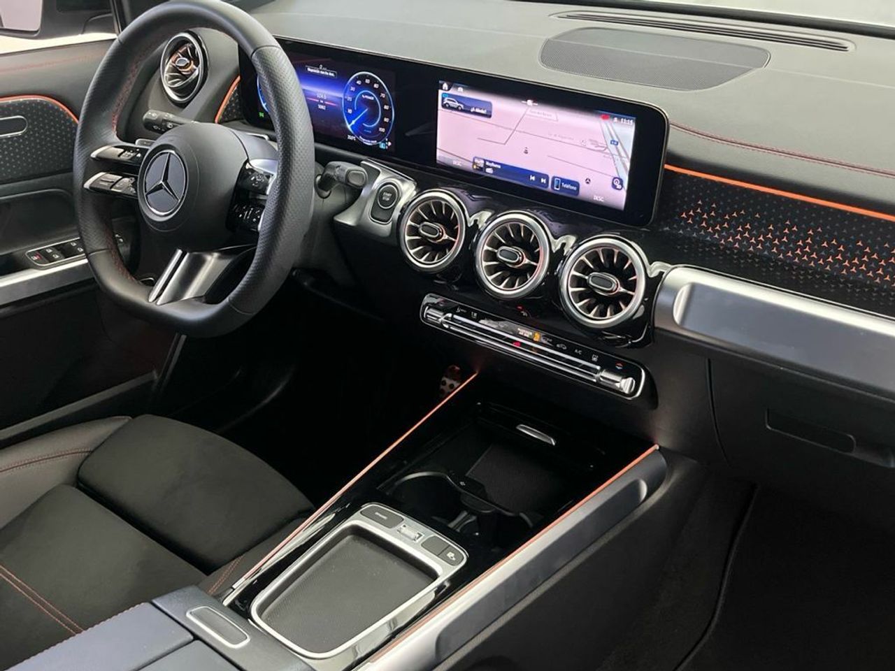 Mercedes EQB 250+ - Foto 2