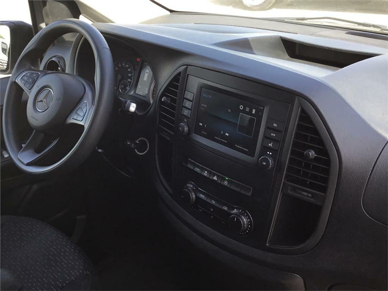 Mercedes Vito 116CDI AT 120kW Tourer Pro Larga - Foto 2