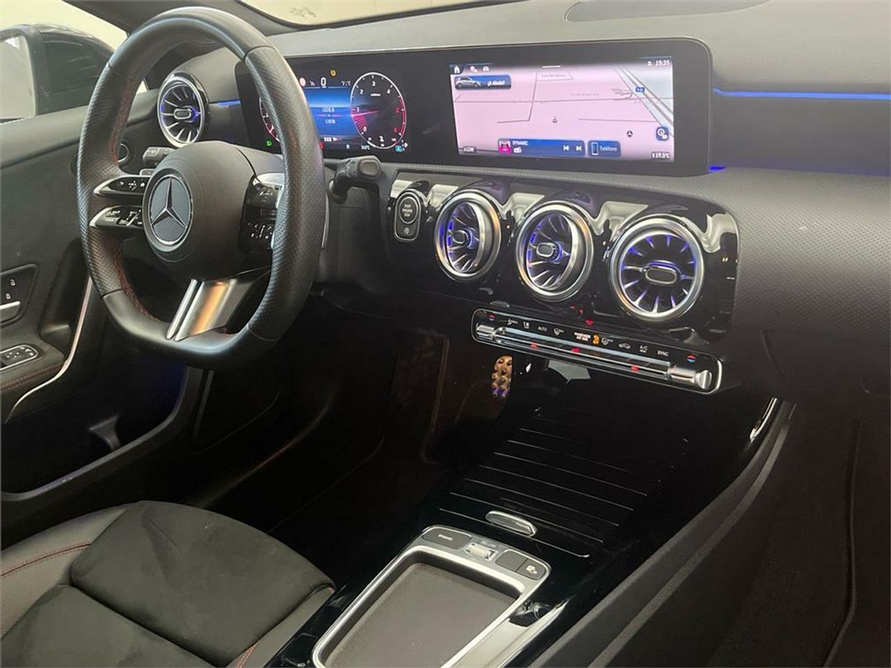 Mercedes Clase A 180 d - Foto 2