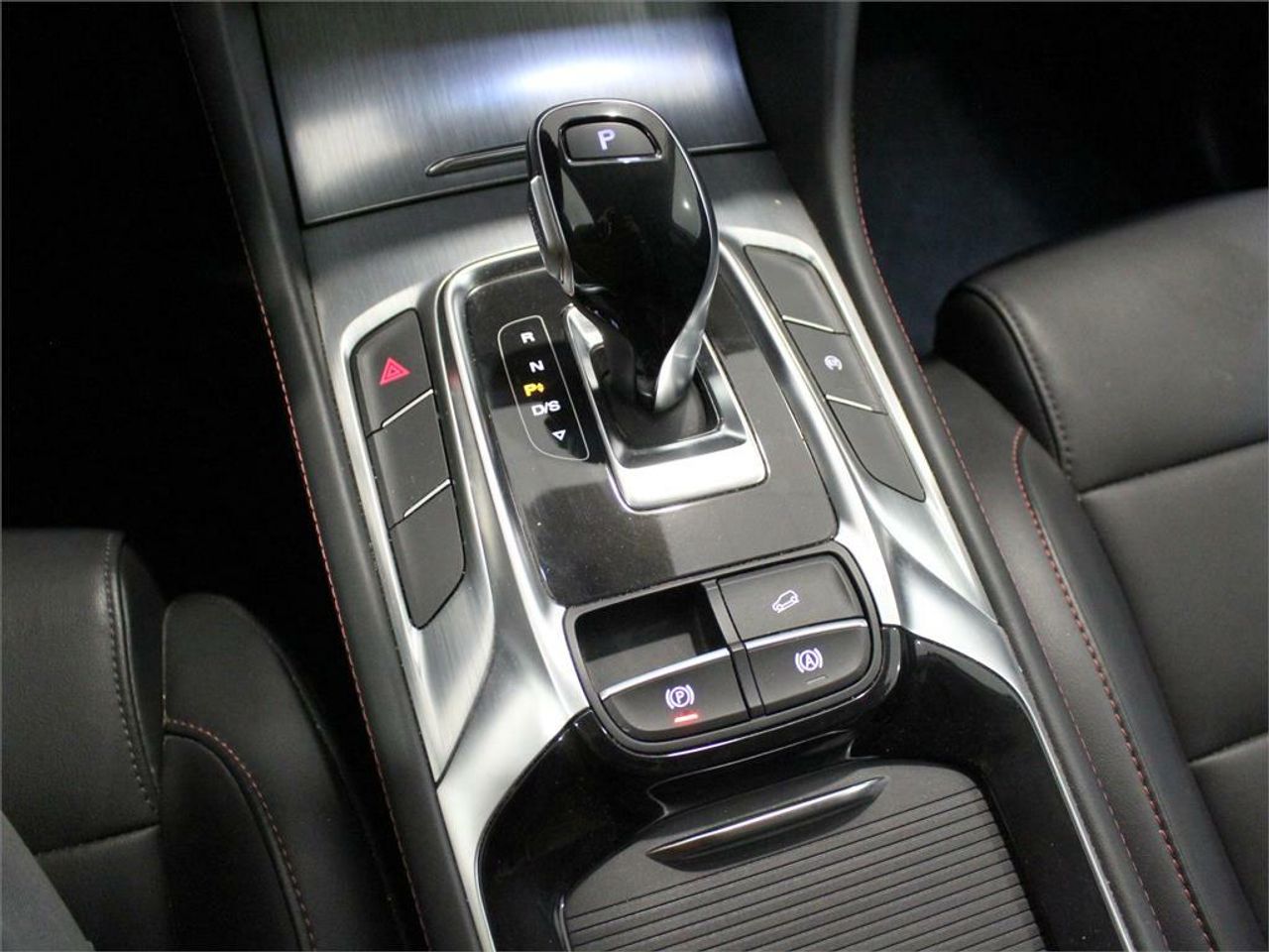 MG HS 1.5 Turbo GDI Comfort DCT - Foto 2