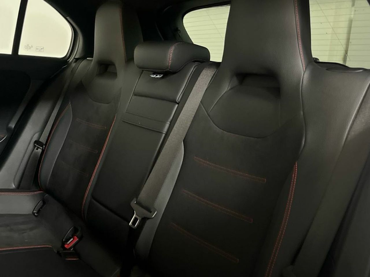 Mercedes Clase A 200 d Compacto - Foto 2