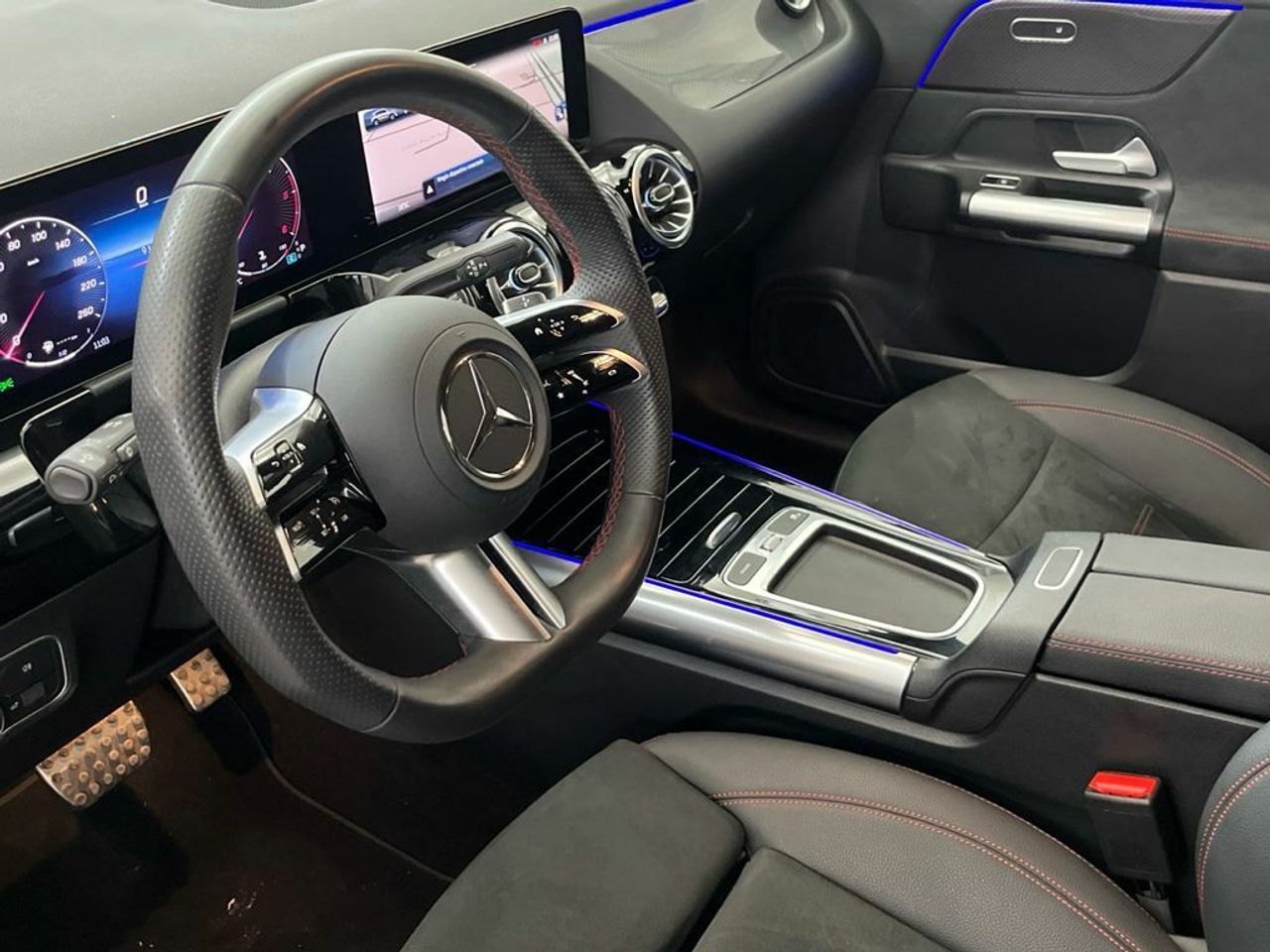 Mercedes GLA 200 D - Foto 2