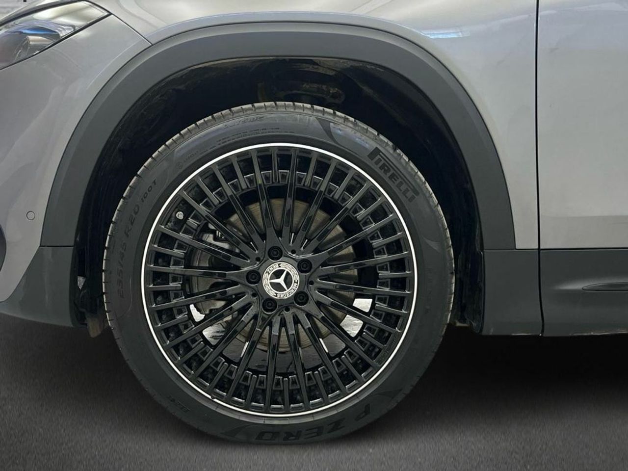 Mercedes EQB 250+ - Foto 2