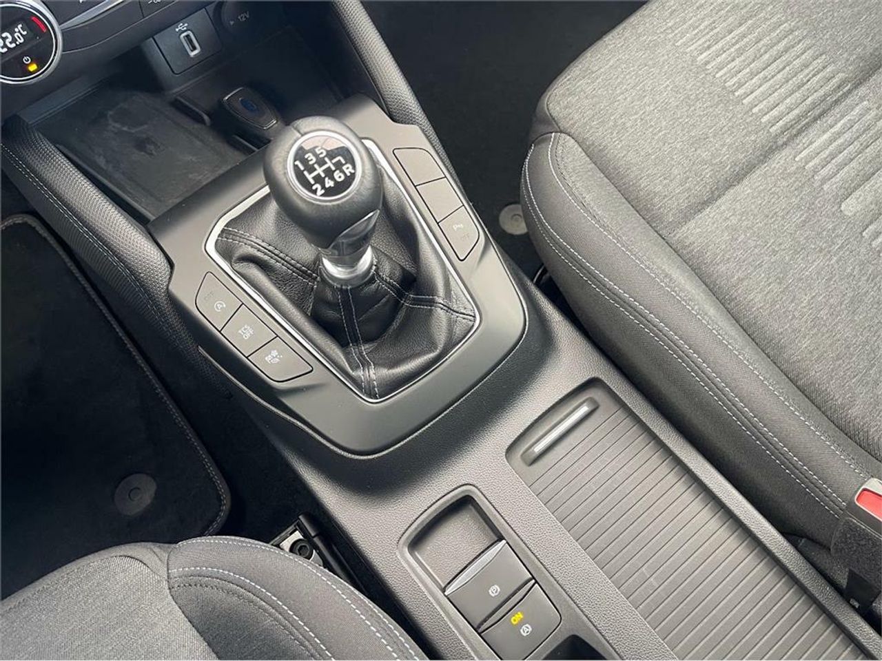 Ford Focus 1.0 Ecoboost MHEV 92kW Active X - Foto 2