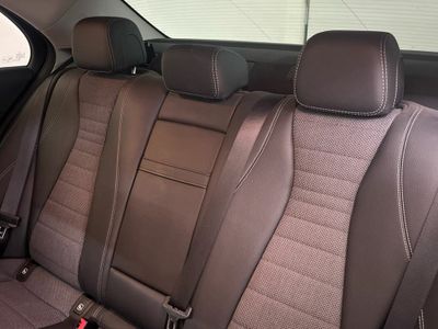 Mercedes Clase E 300 de AMG Line (EURO 6d-TEMP)