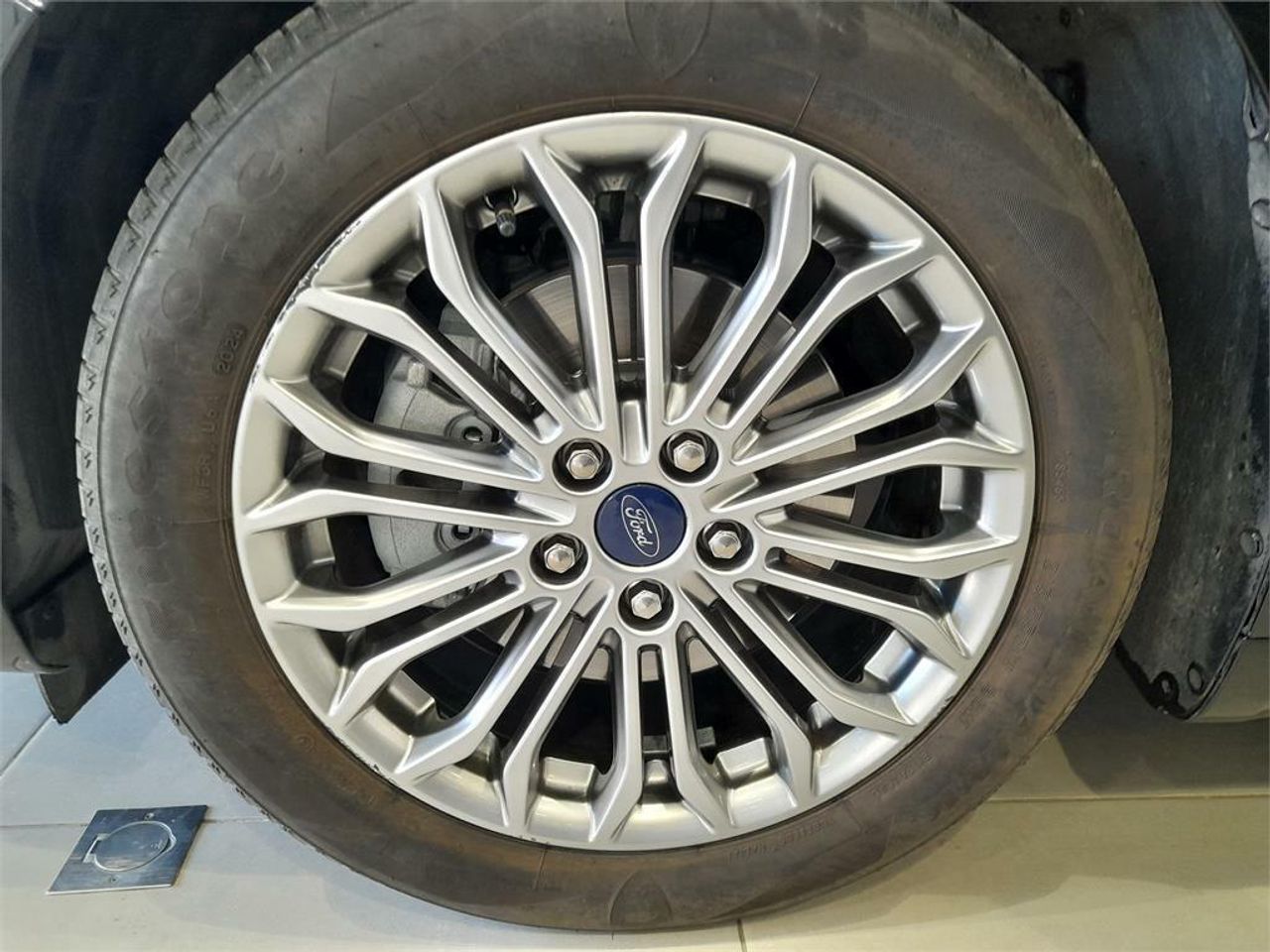 Ford Mondeo 2.0 Híbrido 138kW (187CV) Trend HEV Auto - Foto 2