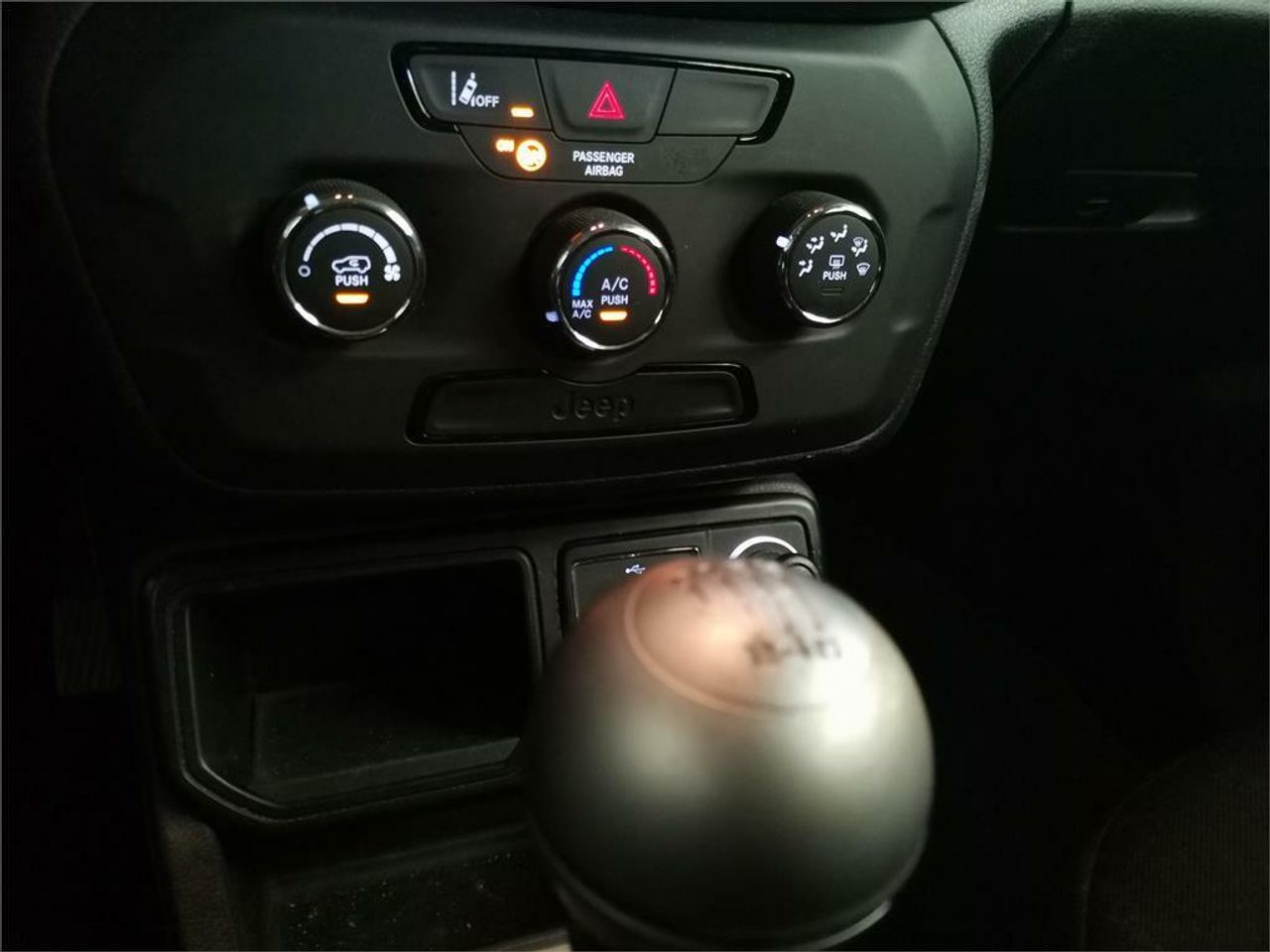 Jeep Renegade 1.0G 88kW Sport 4x2 - Foto 2