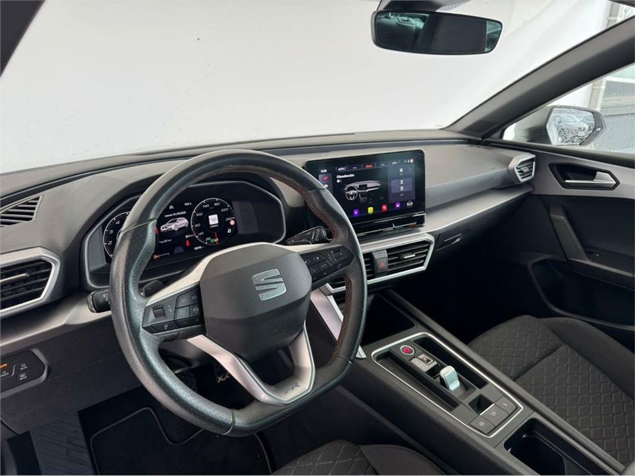 Seat Leon SP 1.5 eTSI 110kW DSG S&S FR - Foto 2