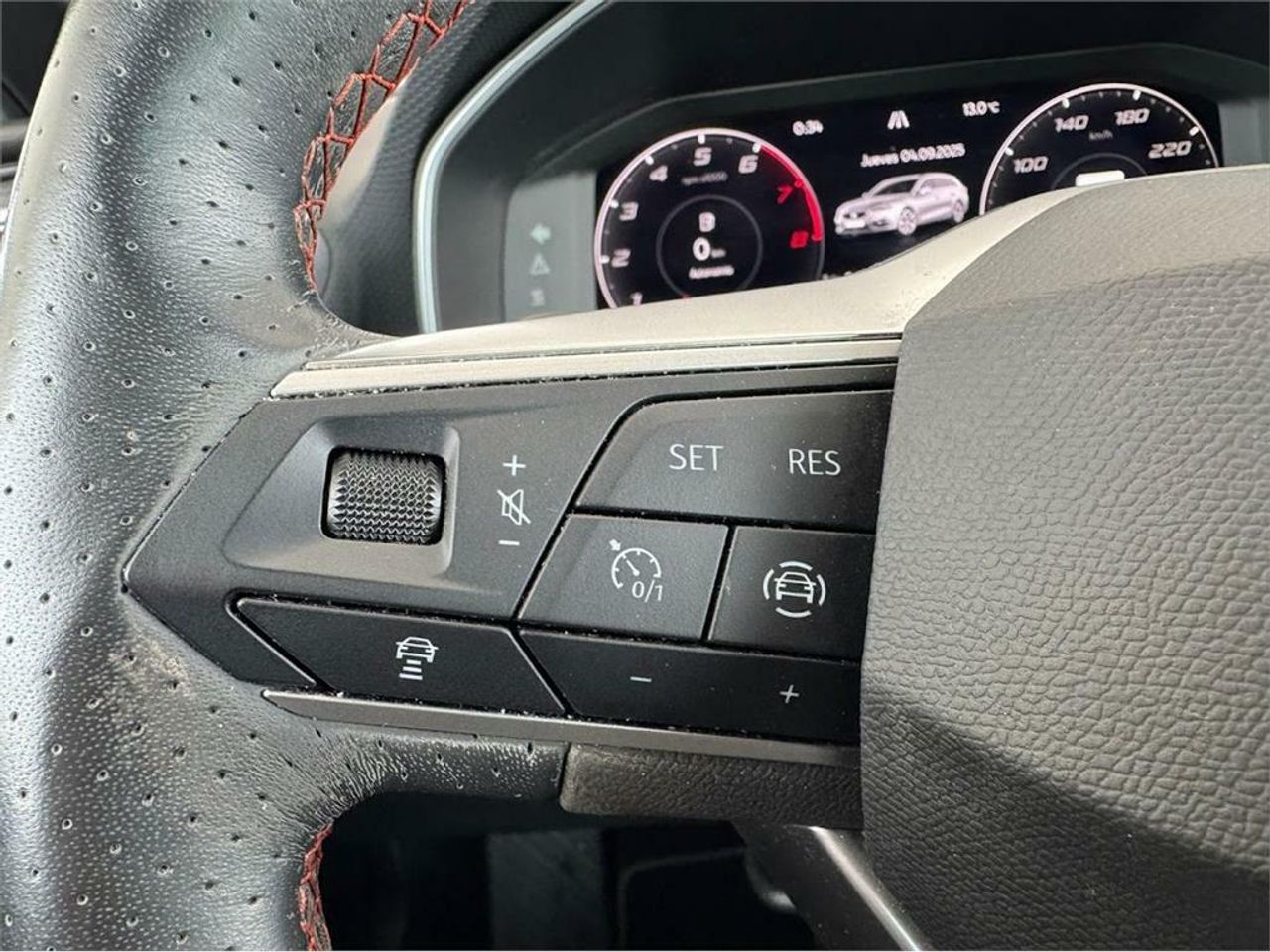 Seat Leon SP 1.5 eTSI 110kW DSG S&S FR - Foto 2