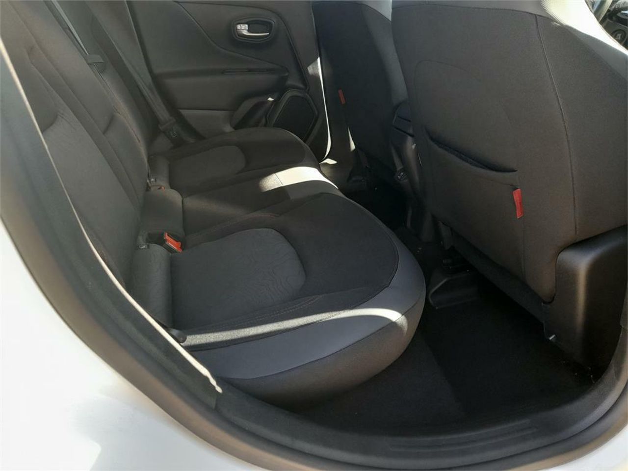 Jeep Renegade 4xe 1.3 PHEV 177 kW(240CV) Trailhawk AT - Foto 2