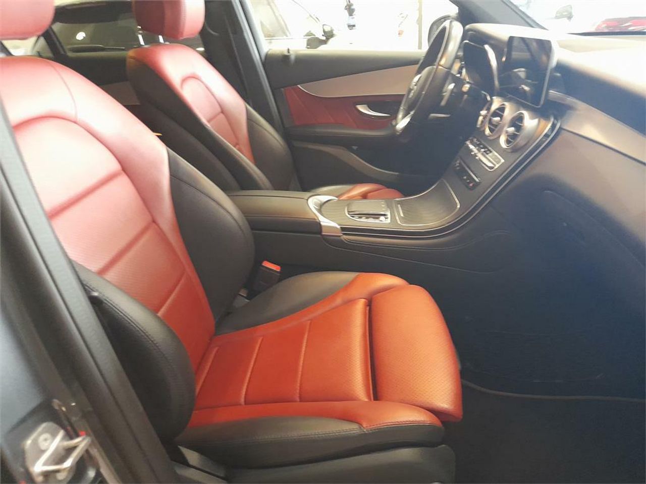 Mercedes GLC 200 d 4MATIC - Foto 2