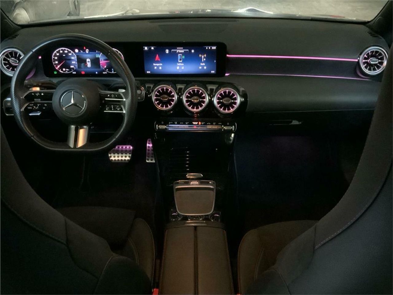 Mercedes Clase A 180 d - Foto 2