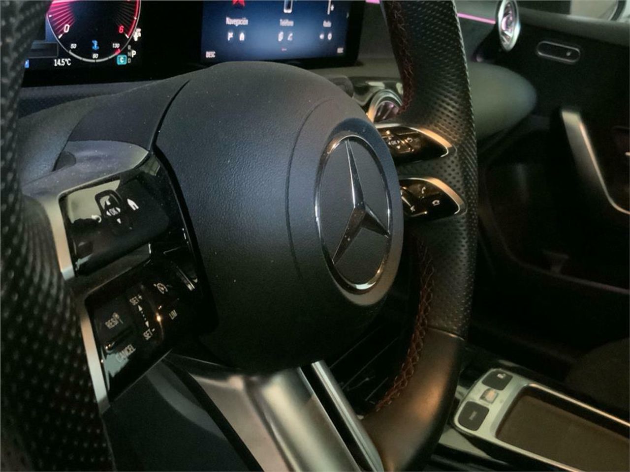 Mercedes Clase A 180 d - Foto 2