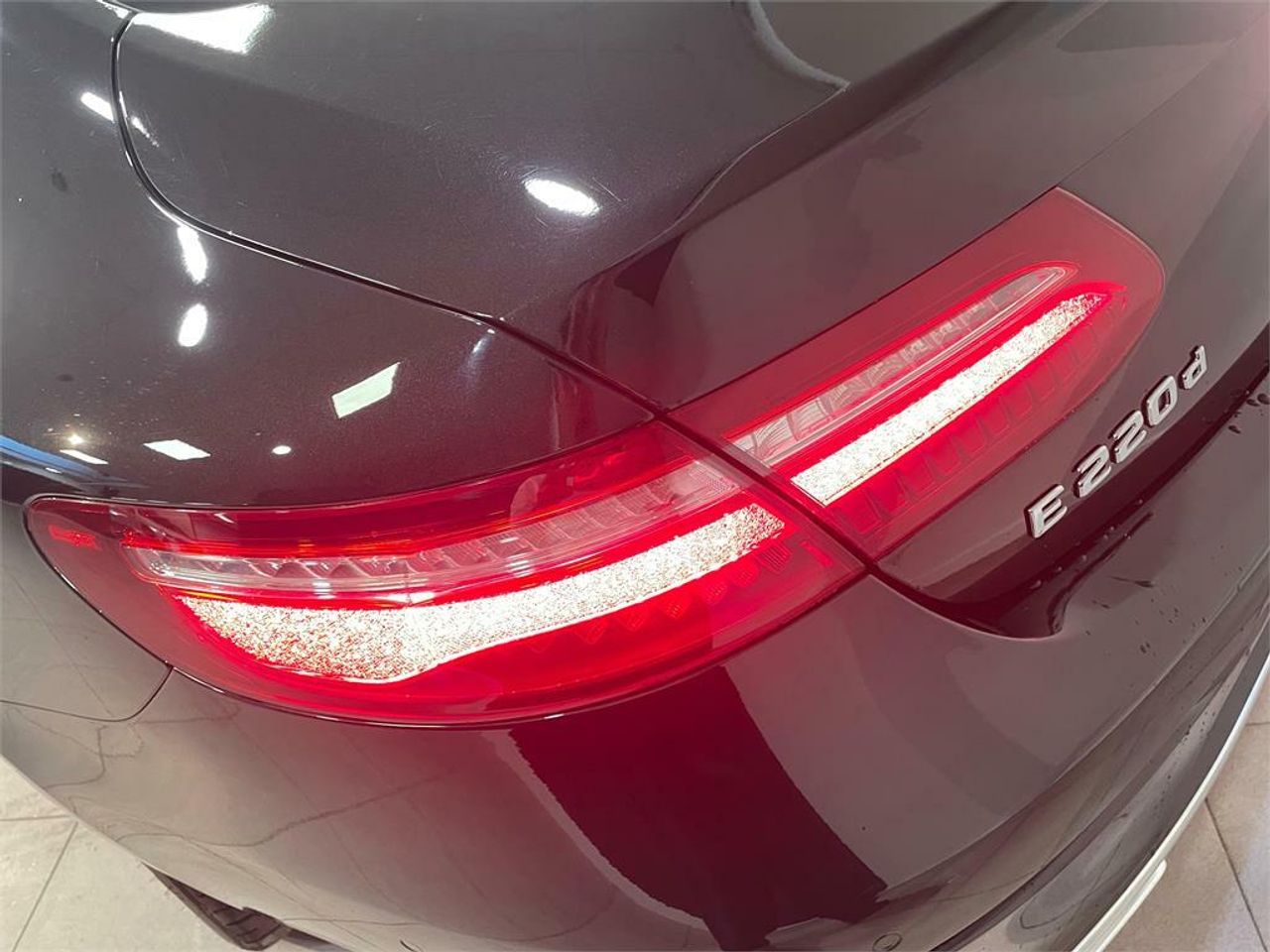 Mercedes Clase E Coupé E 220 d - Foto 2