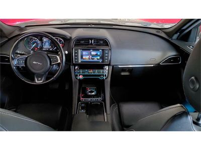 Jaguar F-Pace 2.0L i4D 132kW Prestige Auto