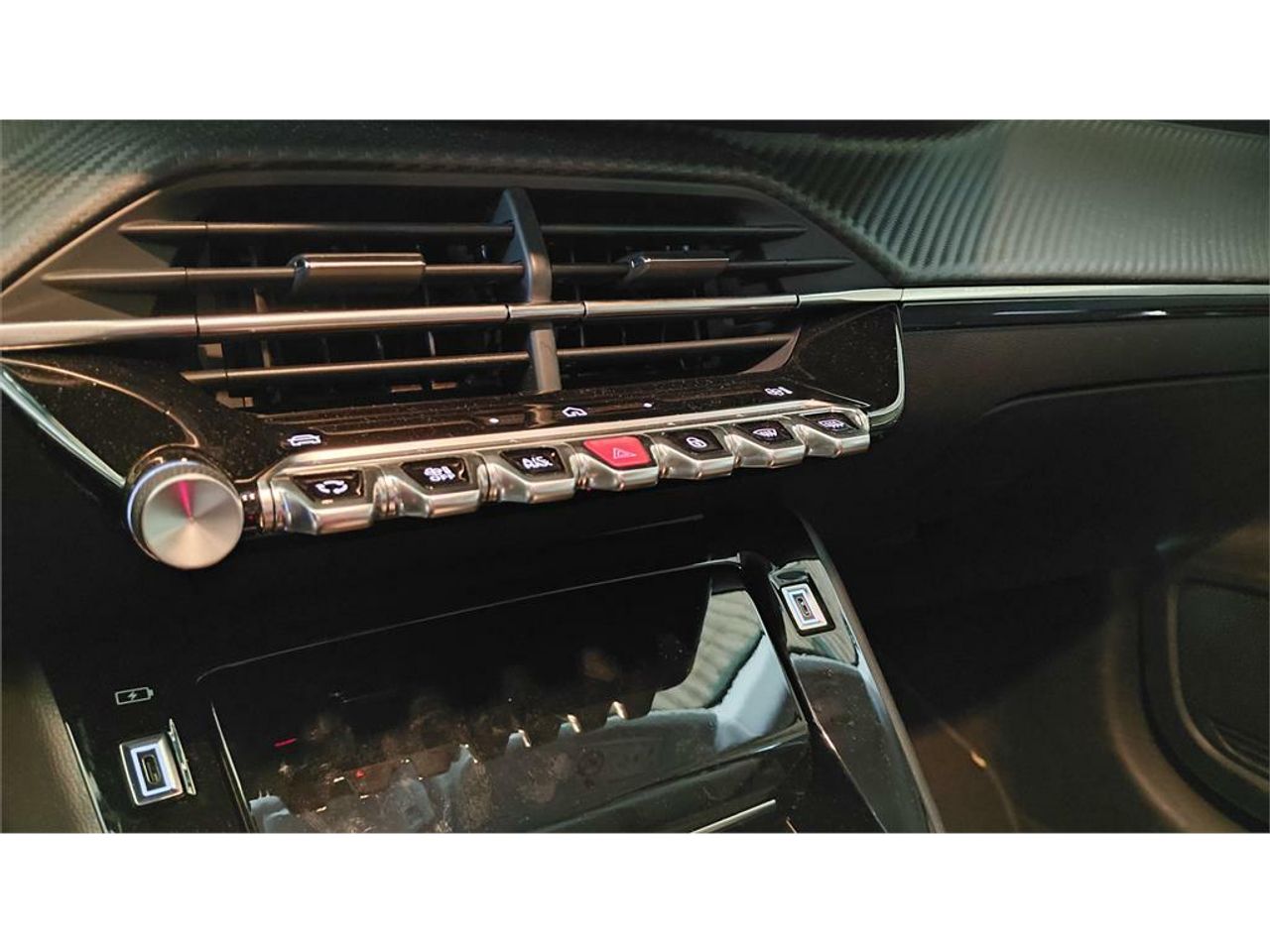 Peugeot 208 Allure HYBRID 100 eDCS6 - Foto 2