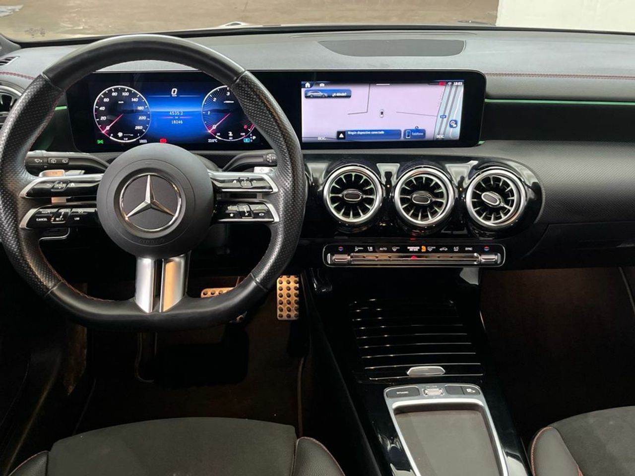 Mercedes CLA 200 d Shooting Brake - Foto 2