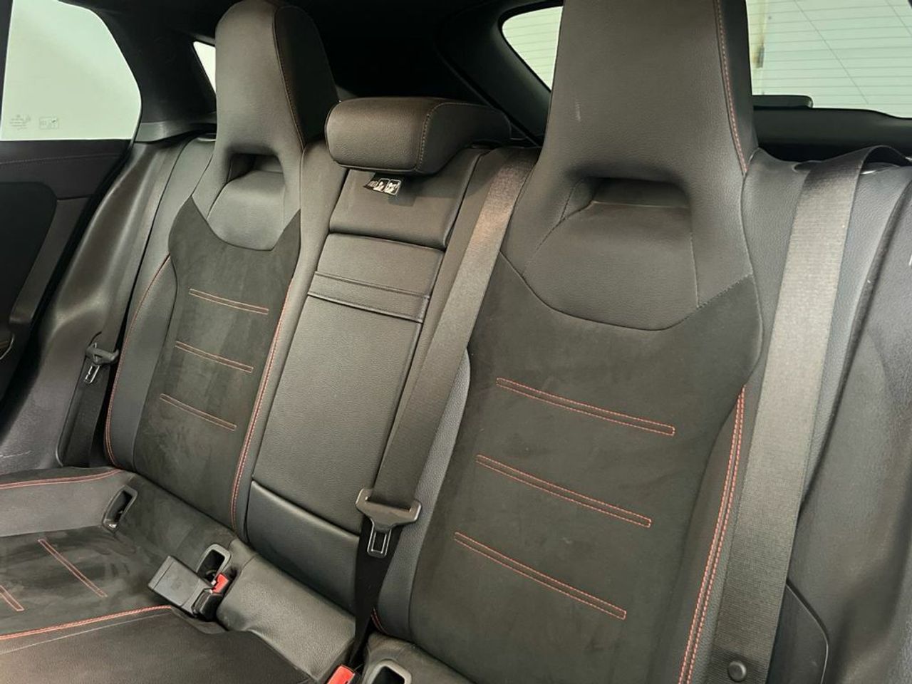 Mercedes CLA 200 d Shooting Brake - Foto 2