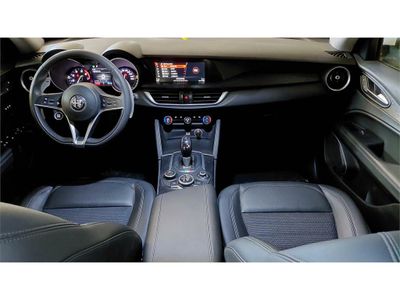 Alfa Romeo Stelvio 2.0 Gasolina 147kW (200CV) Sprint Q4