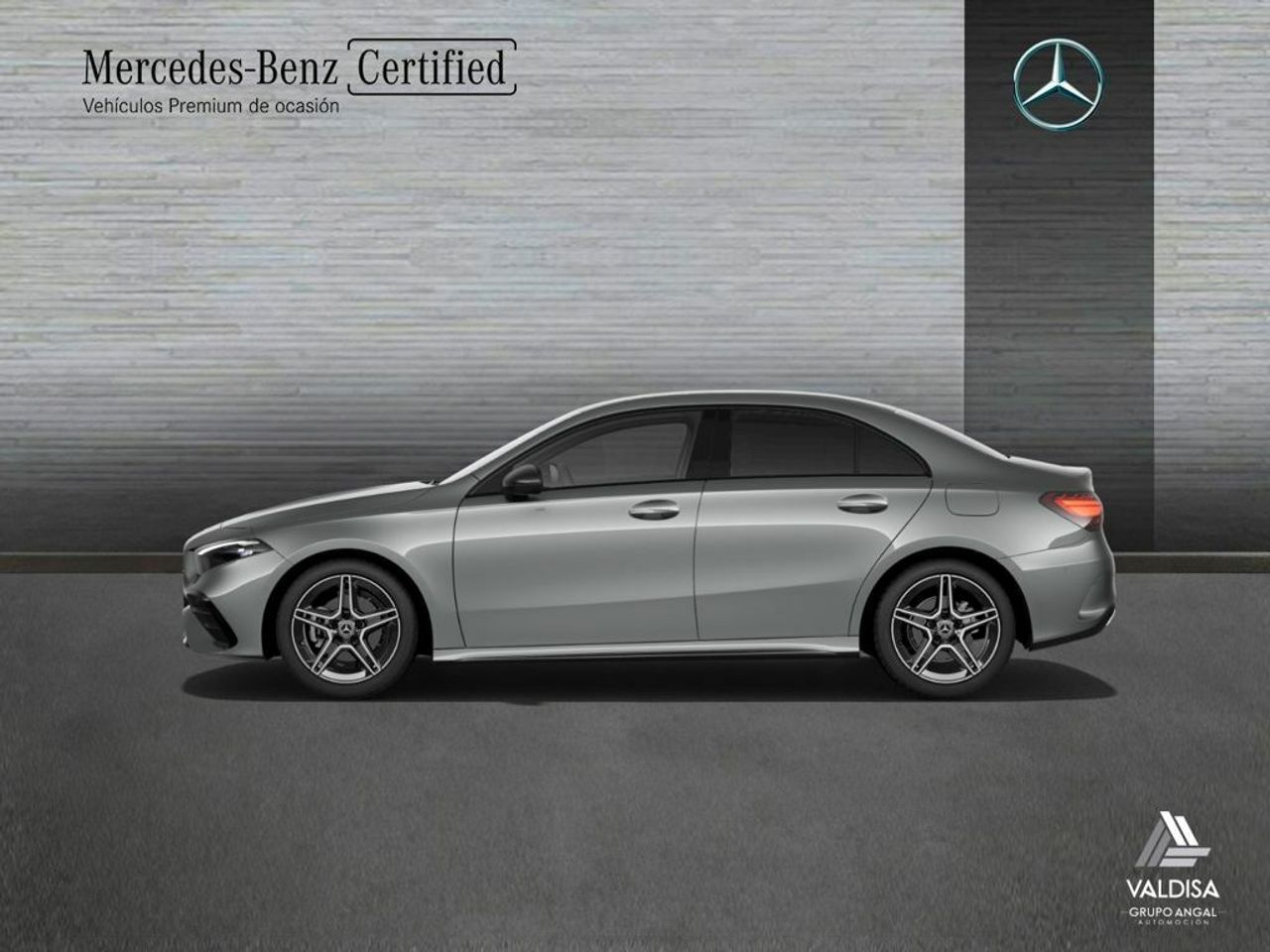 Mercedes Clase A 180 Berlina - Foto 2