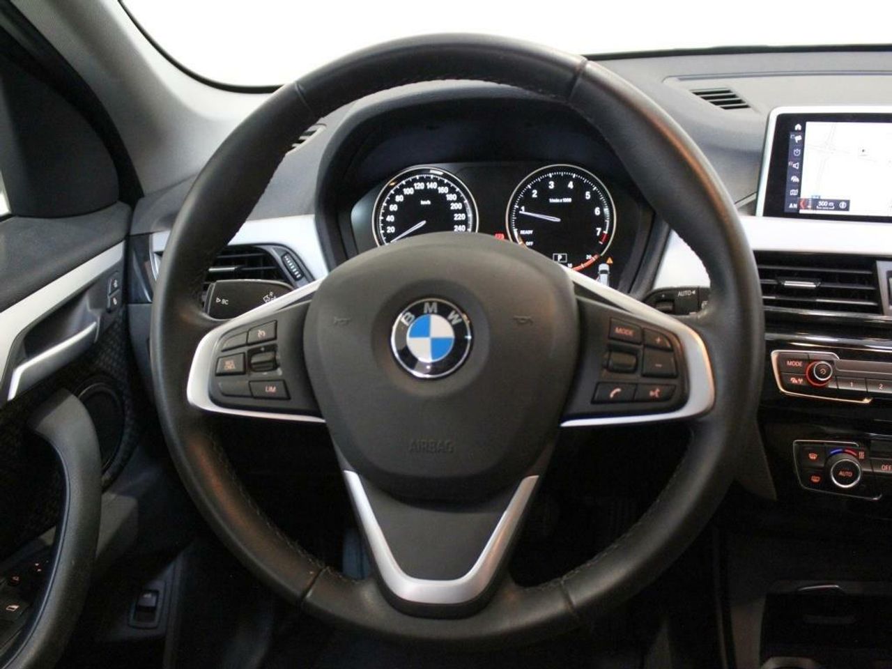BMW X1 sDrive18i - Foto 2