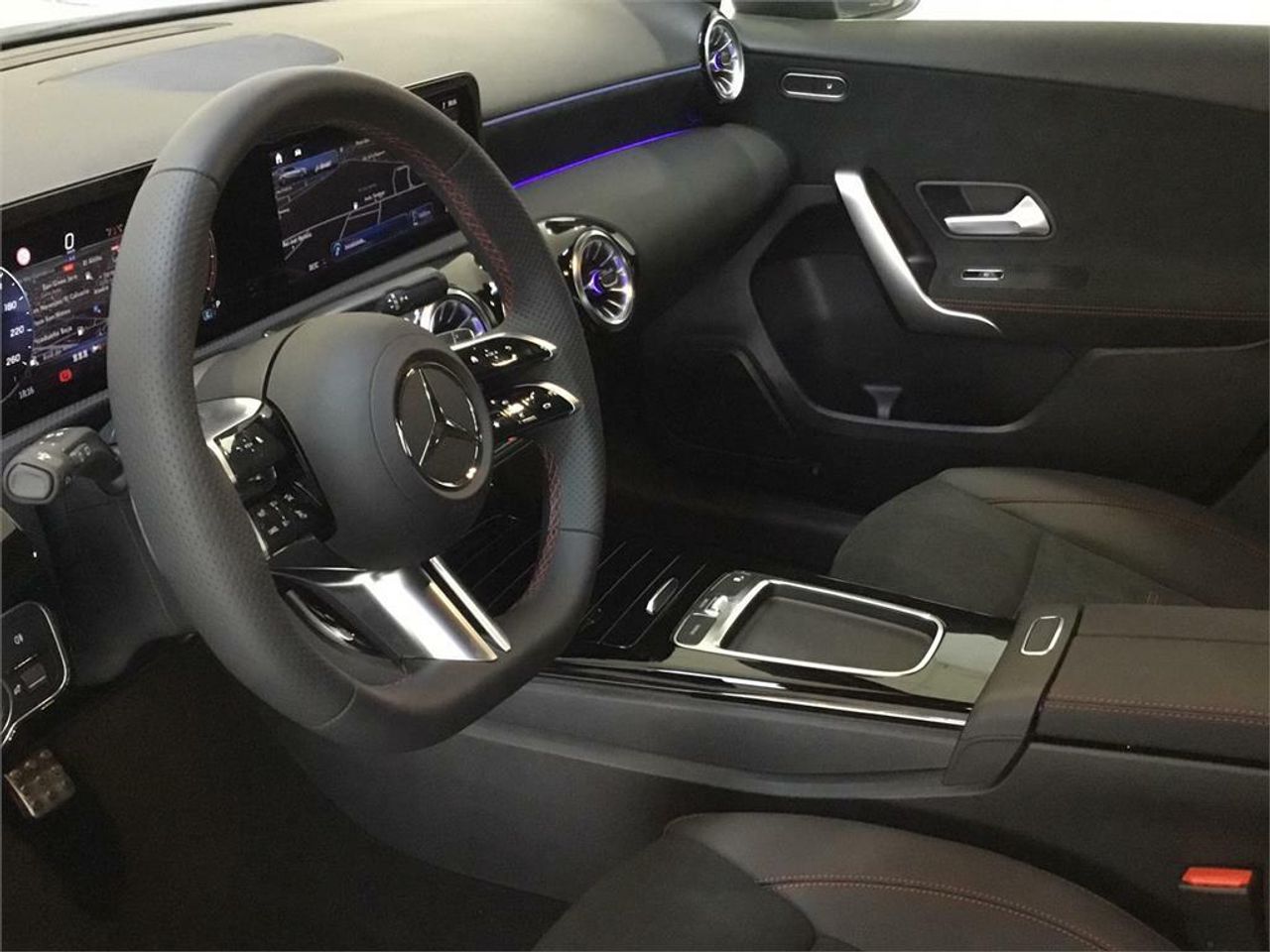 Mercedes Clase A 200 - Foto 2