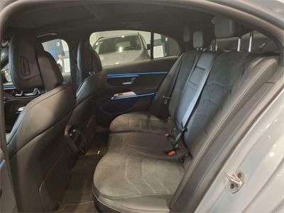 Mercedes Clase E 300 de con tecnología hibrida EQ