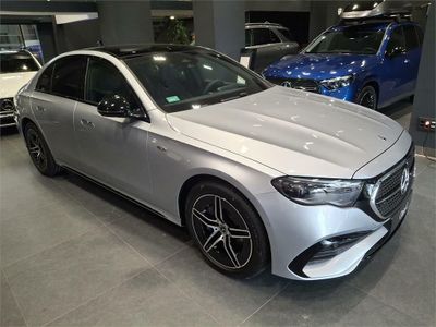 Mercedes Clase E 300 de con tecnología hibrida EQ