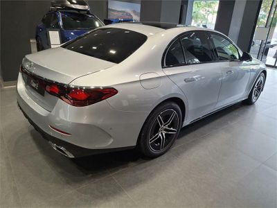 Mercedes Clase E 300 de con tecnología hibrida EQ