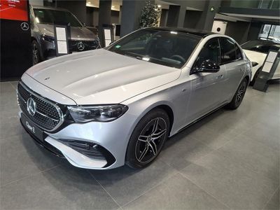 Mercedes Clase E 300 de con tecnología hibrida EQ