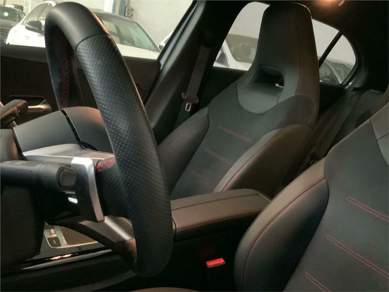 Mercedes Clase A 200 d - Foto 2