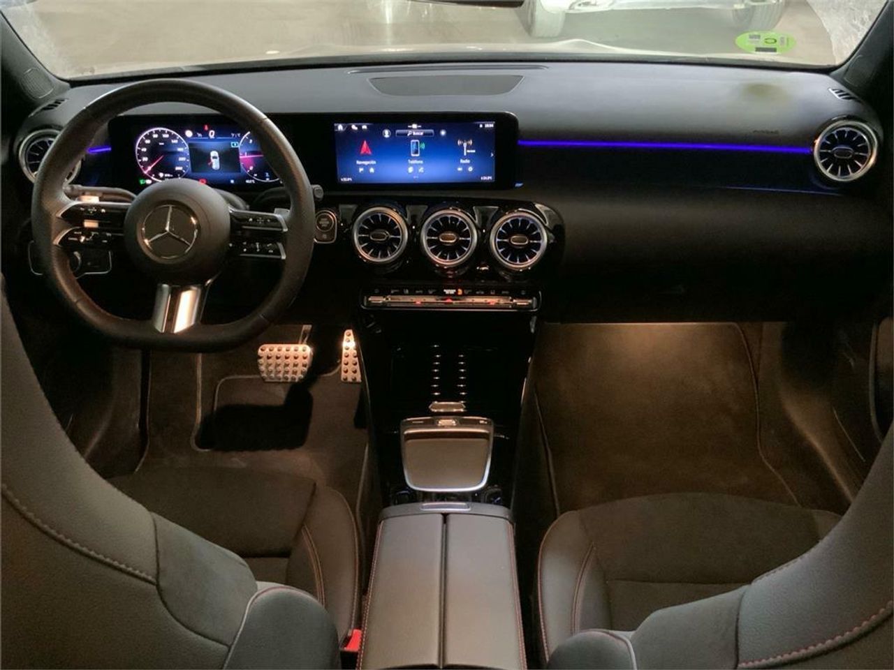 Mercedes Clase A 200 d - Foto 2