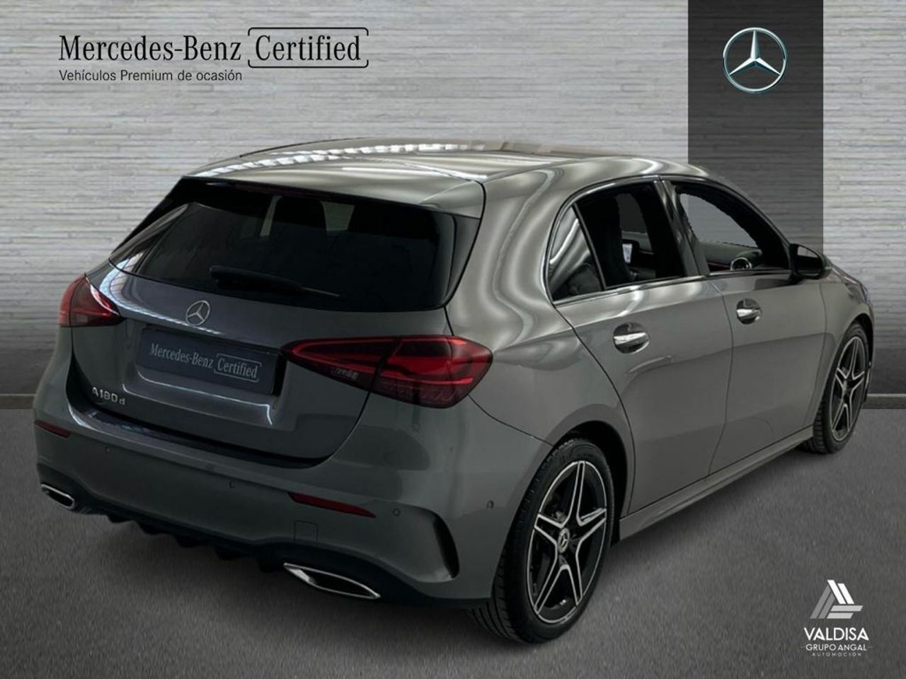 Mercedes Clase A 180 d Compacto - Foto 2