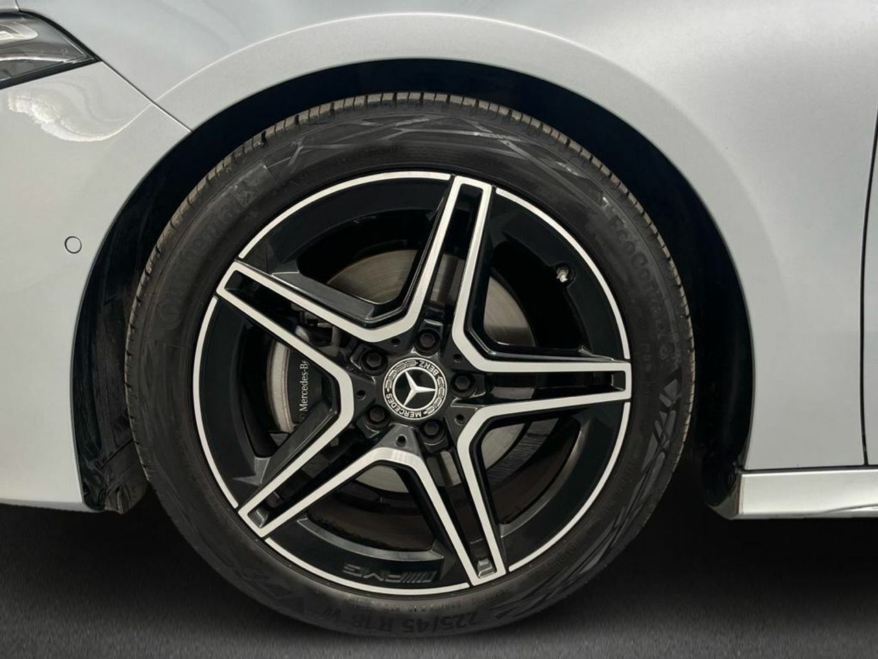 Mercedes Clase A 200 d Compacto - Foto 2