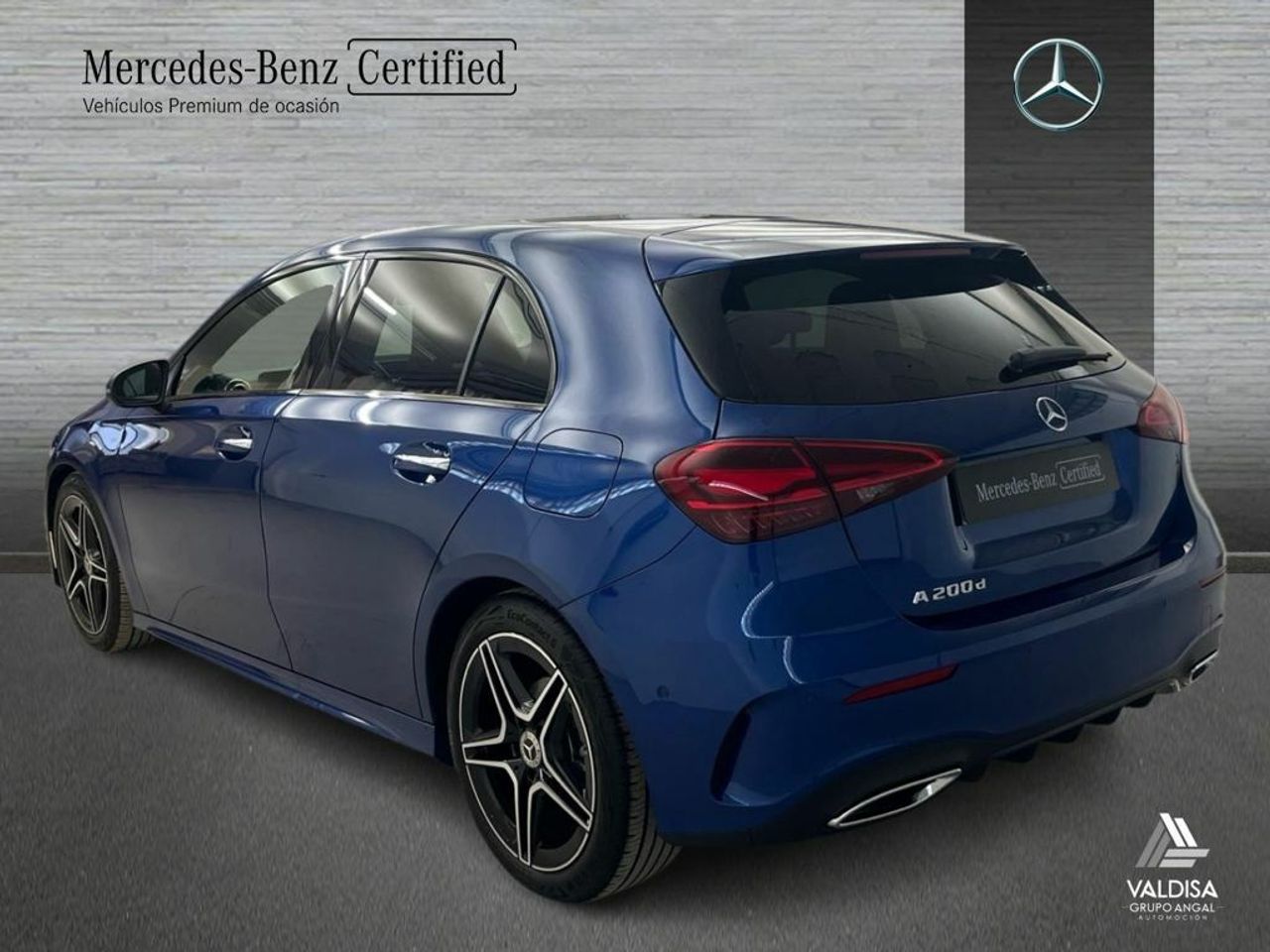 Mercedes Clase A 200 d Compacto - Foto 2