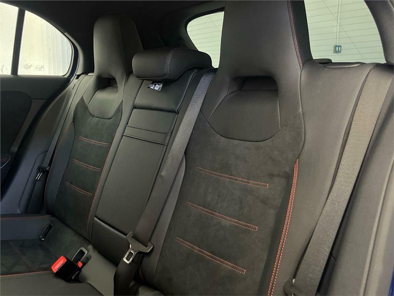 Mercedes Clase A 200 d Compacto - Foto 2