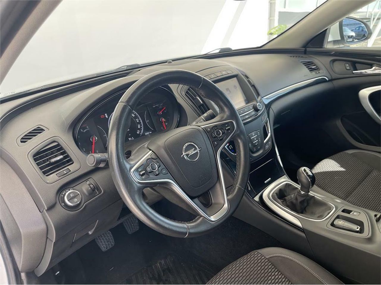 Opel Insignia  1.6CDTI S&S ecoF 100kW (136CV) Selective - Foto 2
