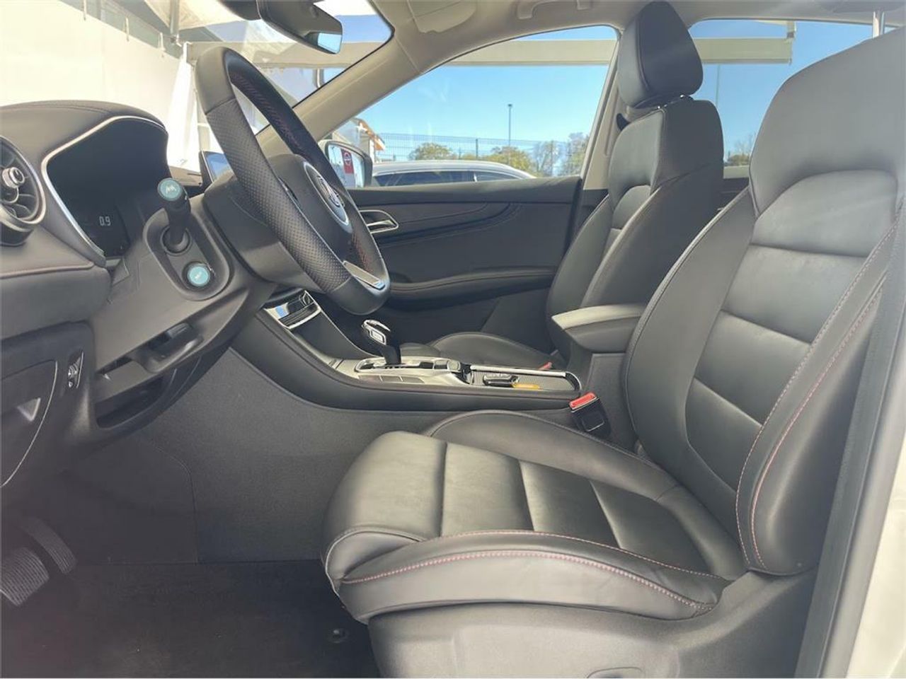 MG HS 1.5 Turbo GDI Comfort DCT - Foto 2