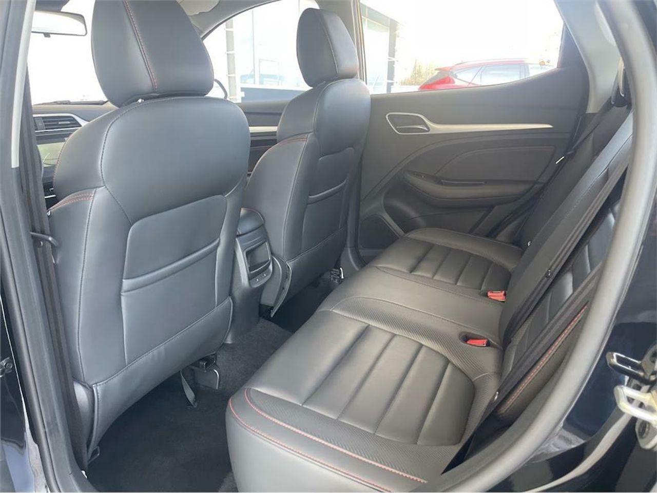 MG ZS 1.5 Luxury - Foto 2