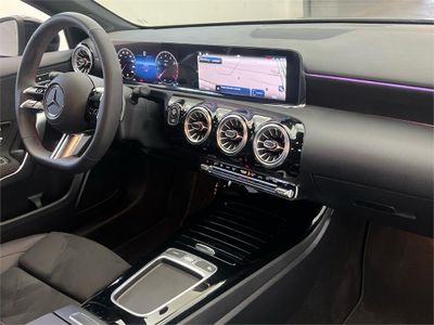 Mercedes Clase A 180 Berlina