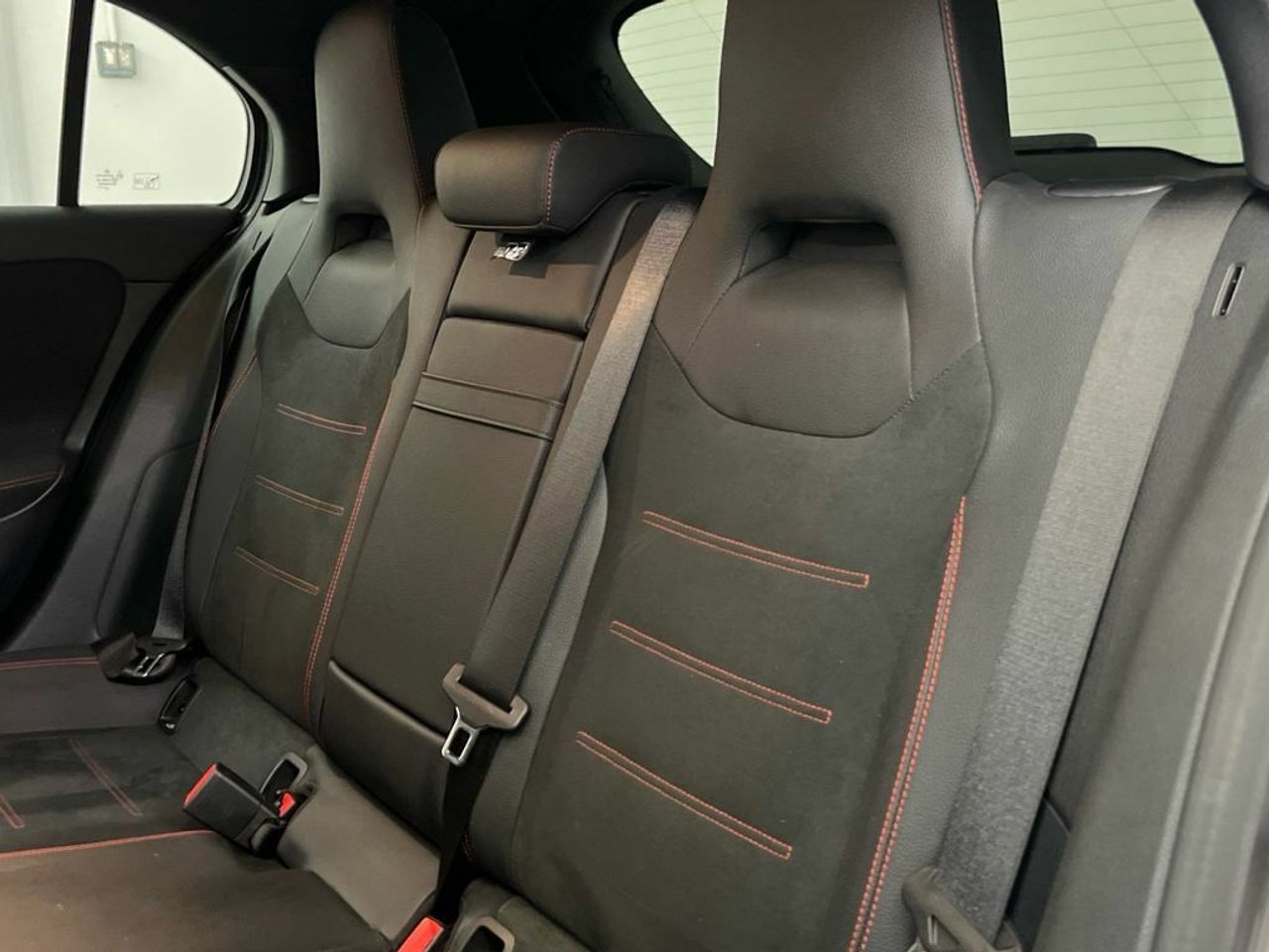 Mercedes Clase A 180 Compacto - Foto 2