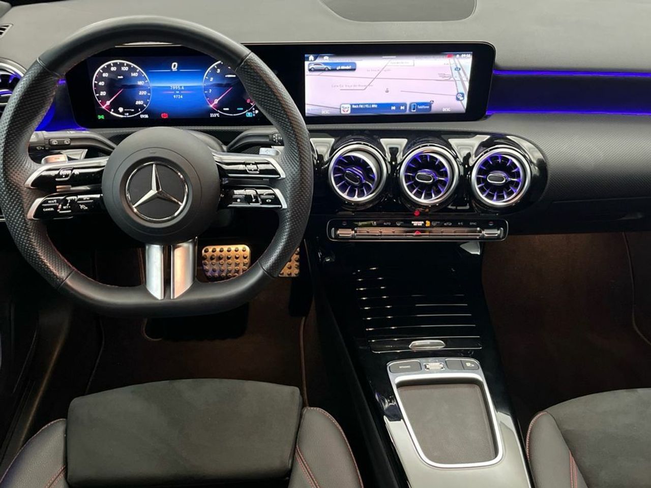 Mercedes Clase A 180 Compacto - Foto 2