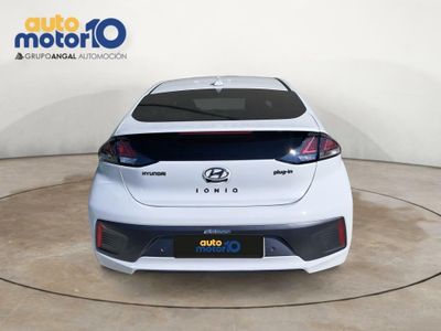 Hyundai IONIQ 1.6 GDI PHEV Tecno DCT