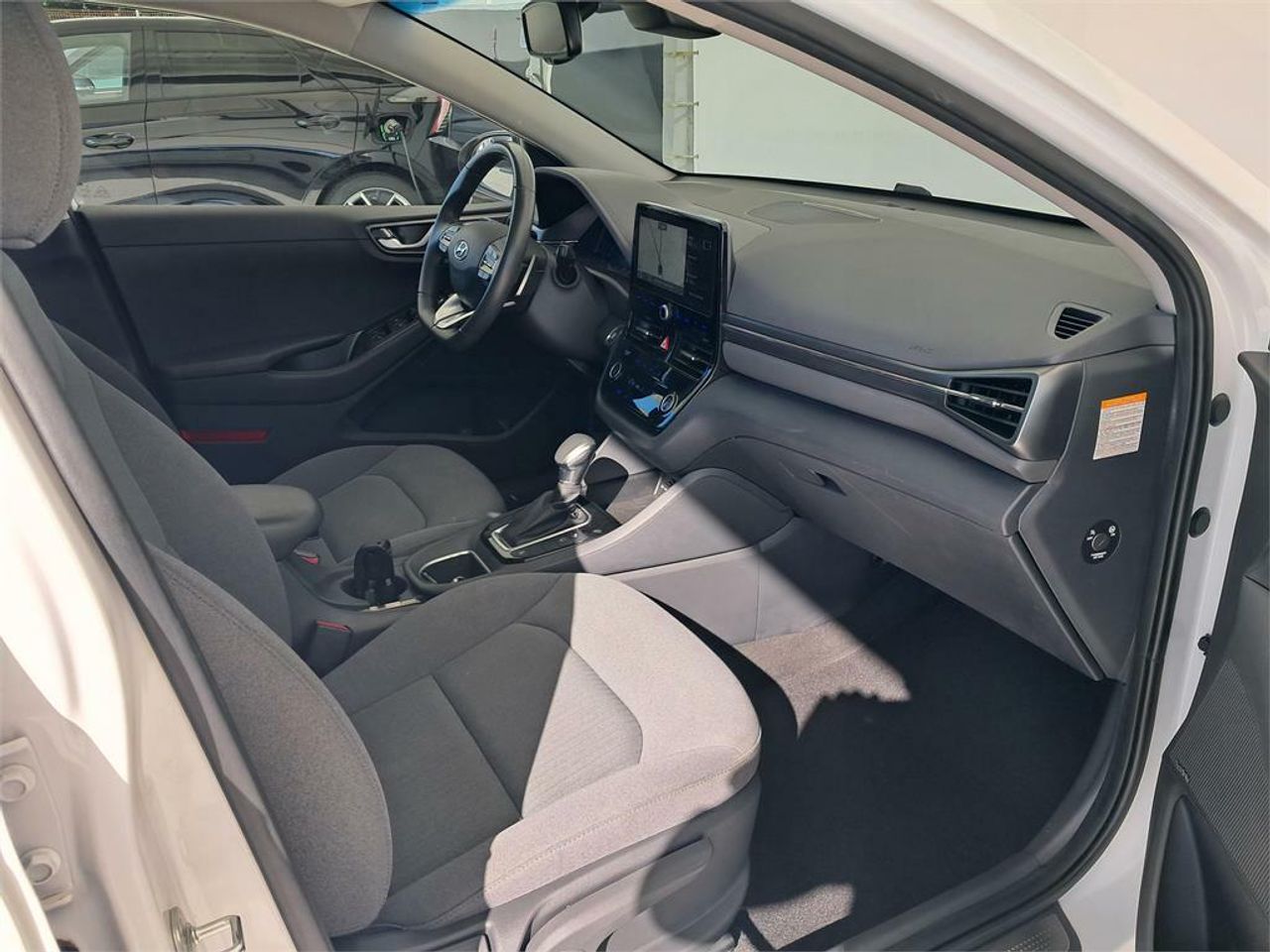 Hyundai IONIQ 1.6 GDI PHEV Tecno DCT - Foto 2