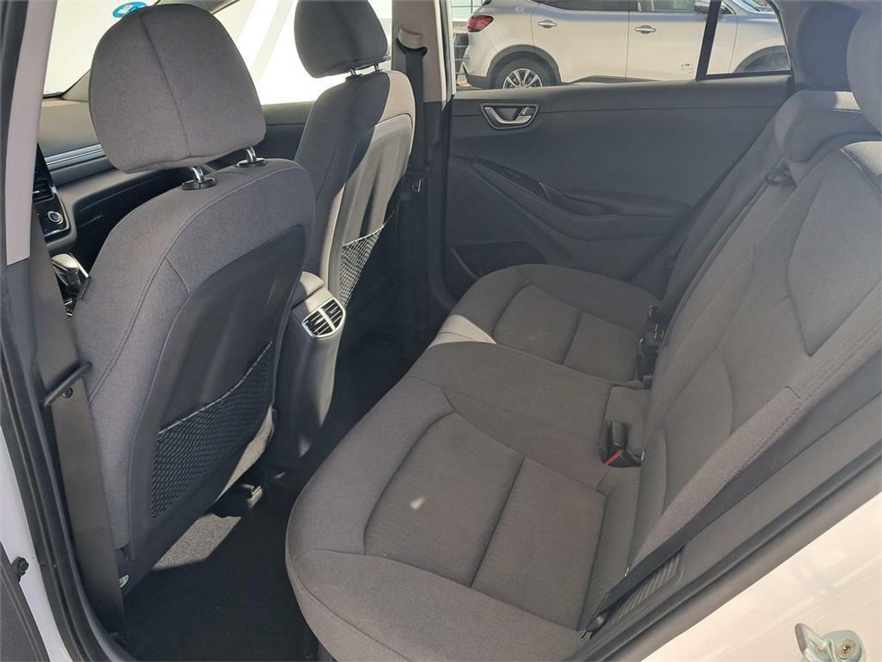 Hyundai IONIQ 1.6 GDI PHEV Tecno DCT - Foto 2